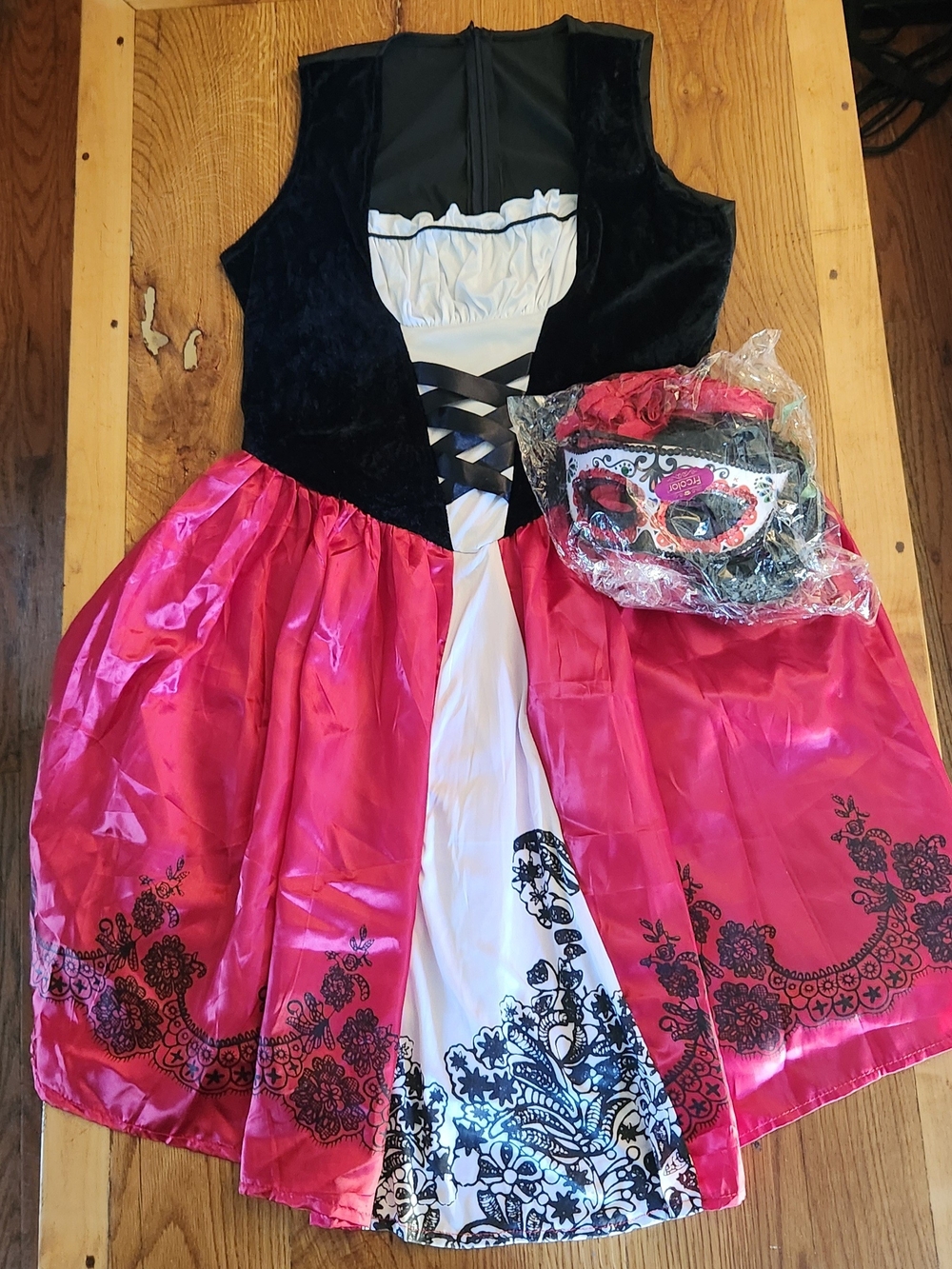 Womens Medium Red and Black Day of the Dead Halloween Costume Dress with Mask